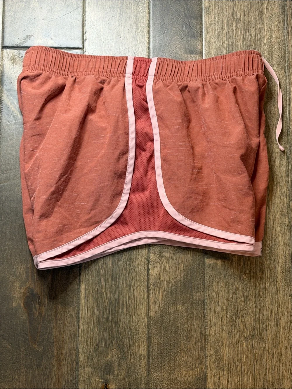 Nike Dri-FIT Tempo Running Shorts Women’s Large Rust Pink Athletic Lined